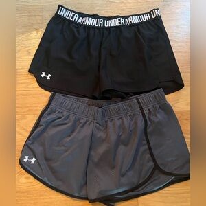 Under Armour Women’s Black and Gray Athletic Shorts Set